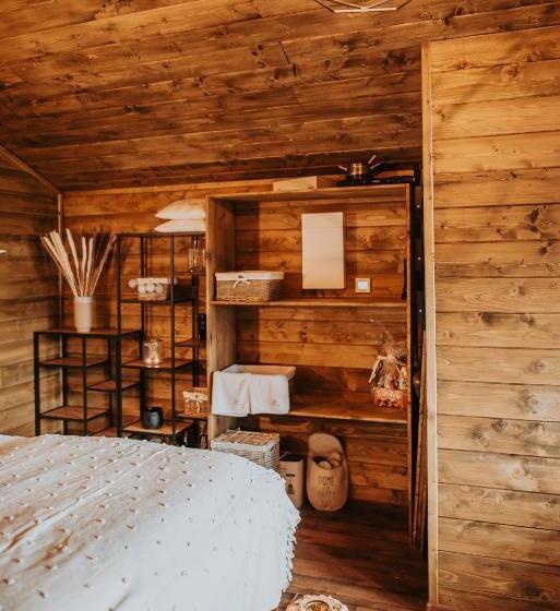 Romantické Ubytovanie Pre Dvoch V Lese