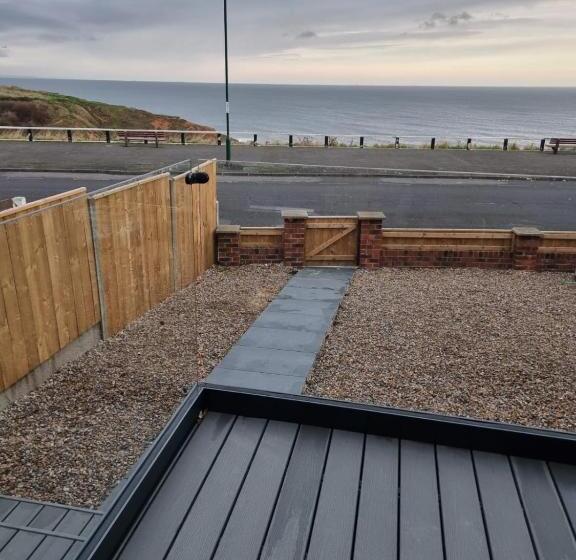 Salt & Surf Sea Views In Saltburn