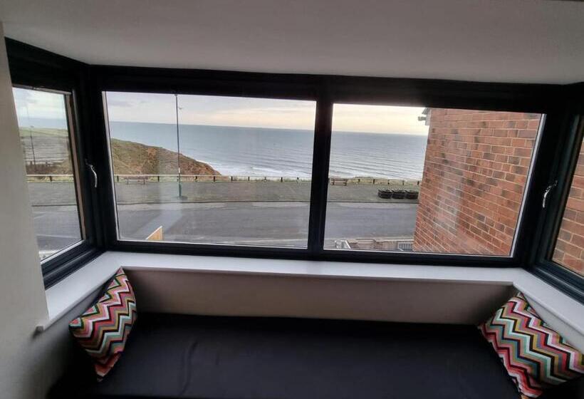 Salt & Surf Sea Views In Saltburn