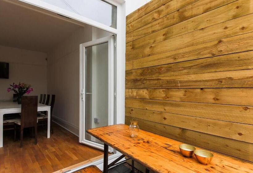 Sea View, Newquay Spacious House