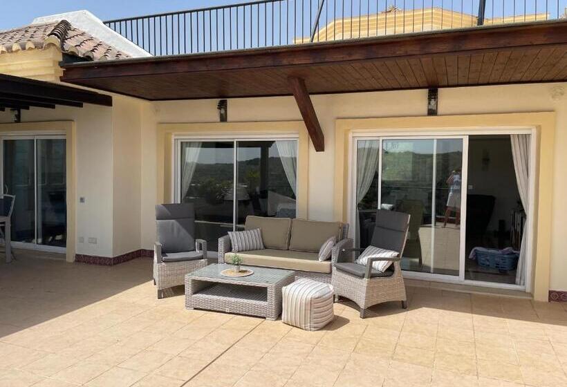 Spectacular Penthouse Apartment In Magnificent San Roque Club