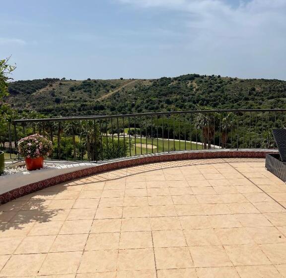 Spectacular Penthouse Apartment In Magnificent San Roque Club