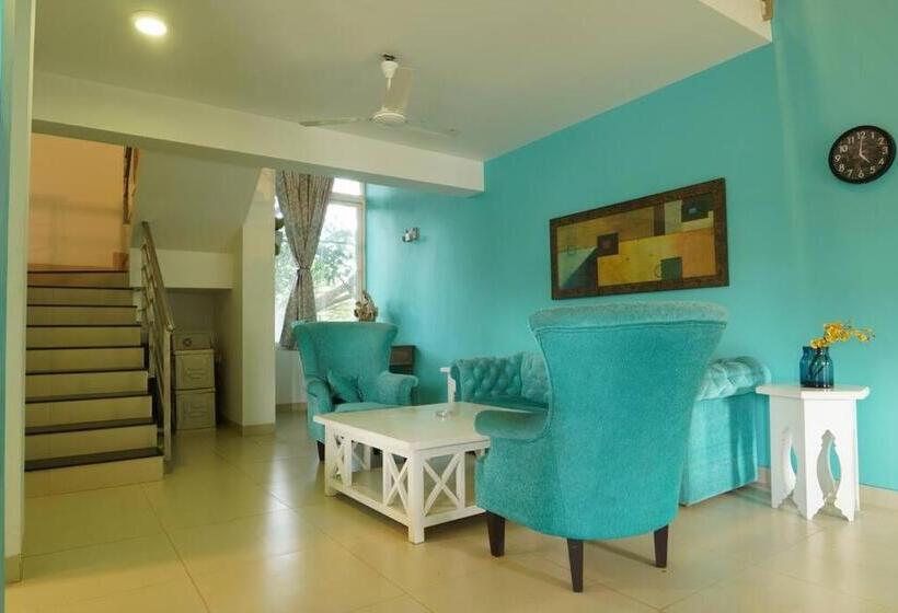 The High By Le Pension Stays