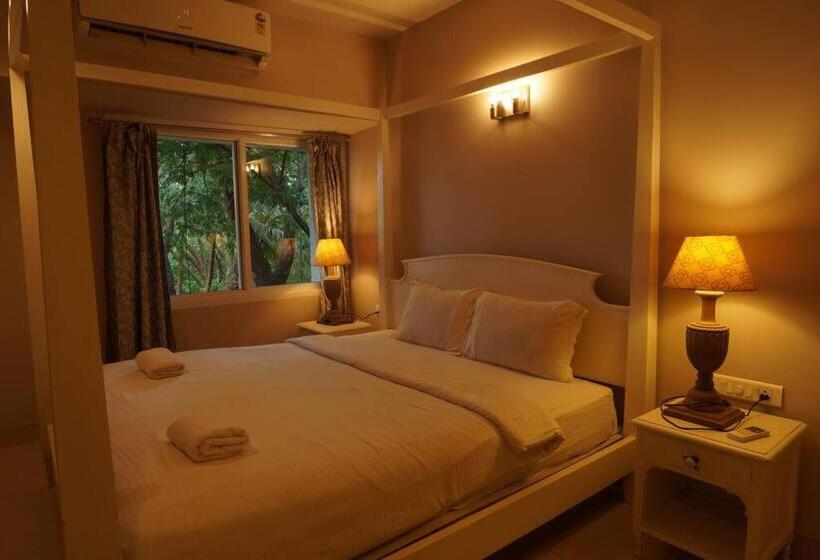 The High By Le Pension Stays