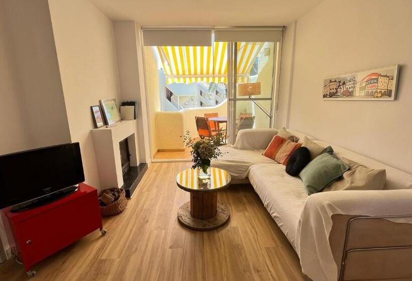 Urbanización La Felicidad El Conserje