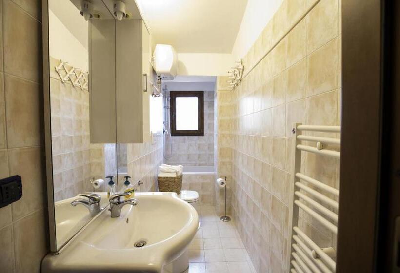 Villa Sara Sull Etna Con Piscina