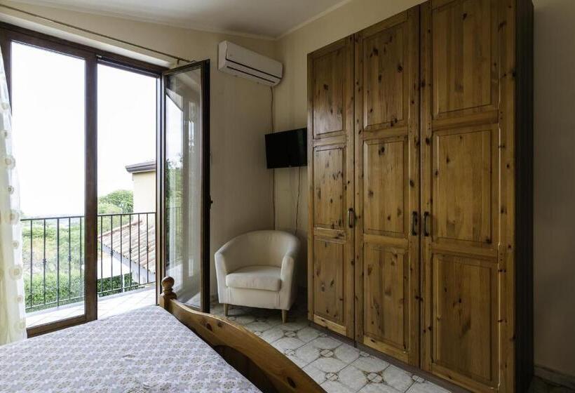 Villa Sara Sull Etna Con Piscina