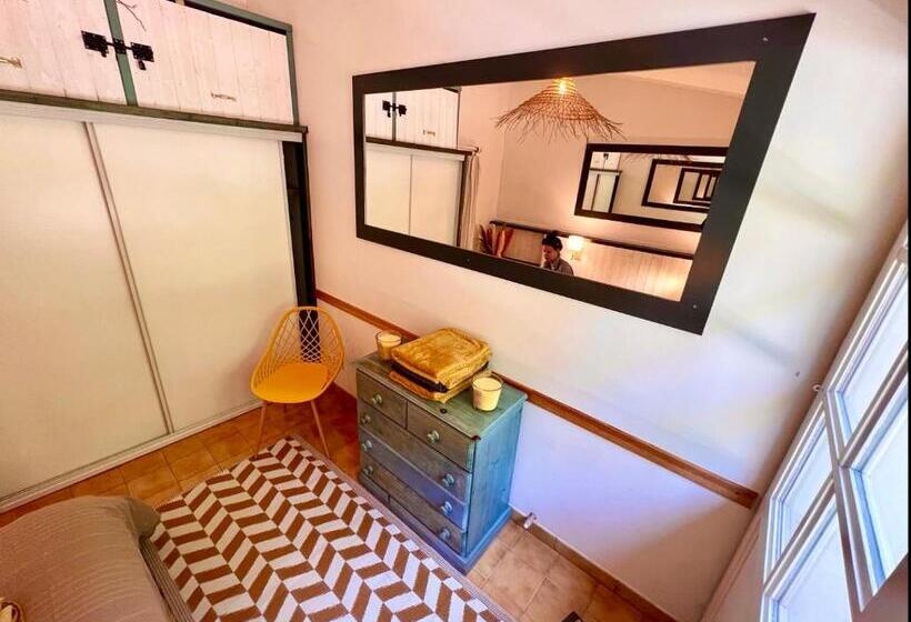 Front De Mer Rivedoux Plage Terrasse Extérieur Parking