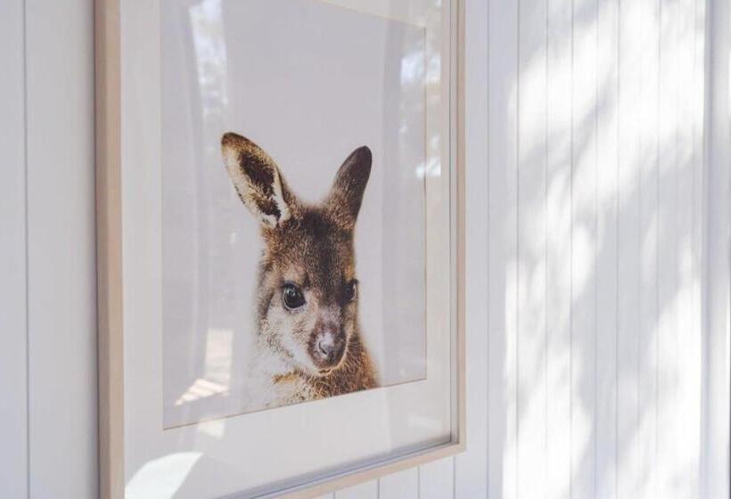 Wallaby Cabin
