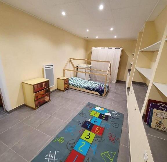 Appartement Ardeche Vallée De L Ouvèze Sans Extérieur Mais à Proximité De Parcs