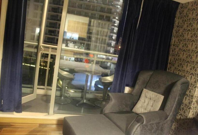 Azure C2 Balcony Wifi Near Mall Airport Multiple Units