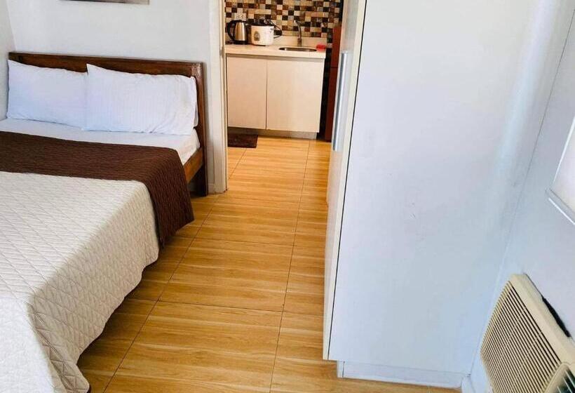 Azure C2 Balcony Wifi Near Mall Airport Multiple Units