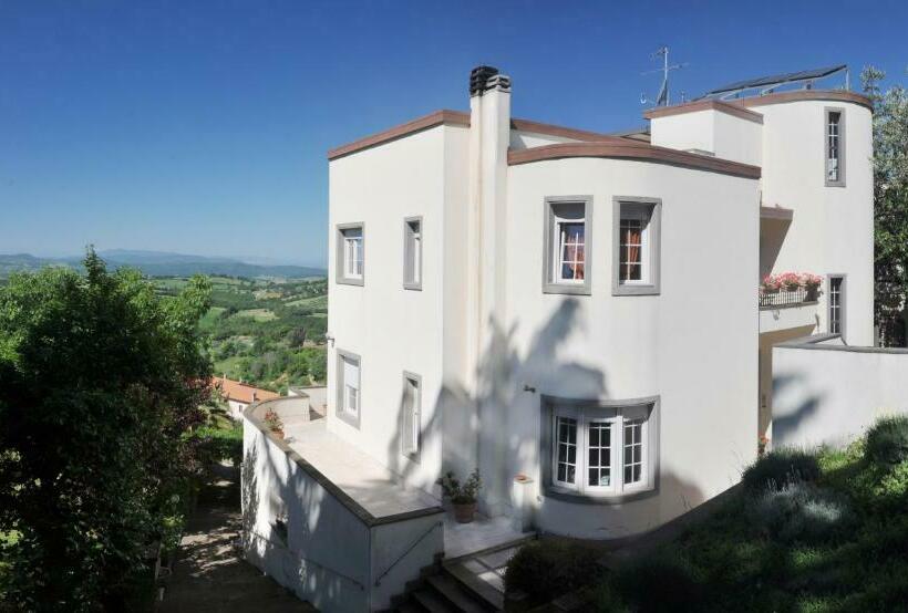 تختخواب و صبحانه Camere Villa Isa