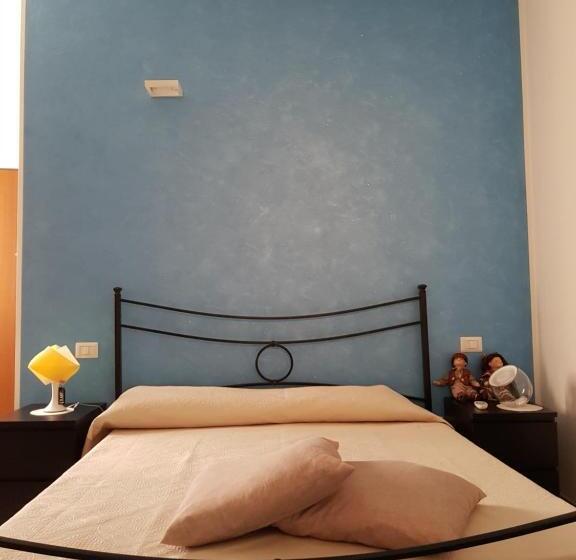 تختخواب و صبحانه Dormi Da Me Sul Mare