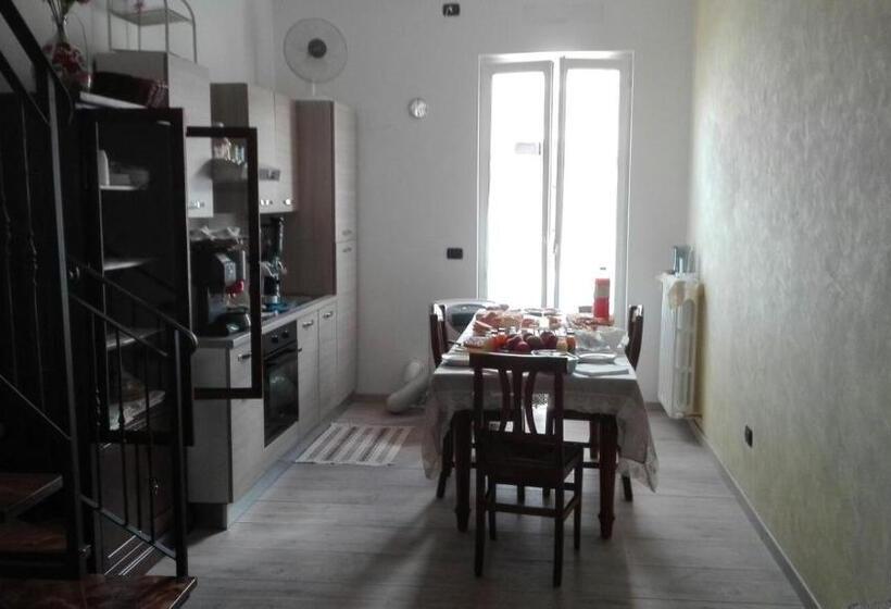 تختخواب و صبحانه Dormi Da Me Sul Mare