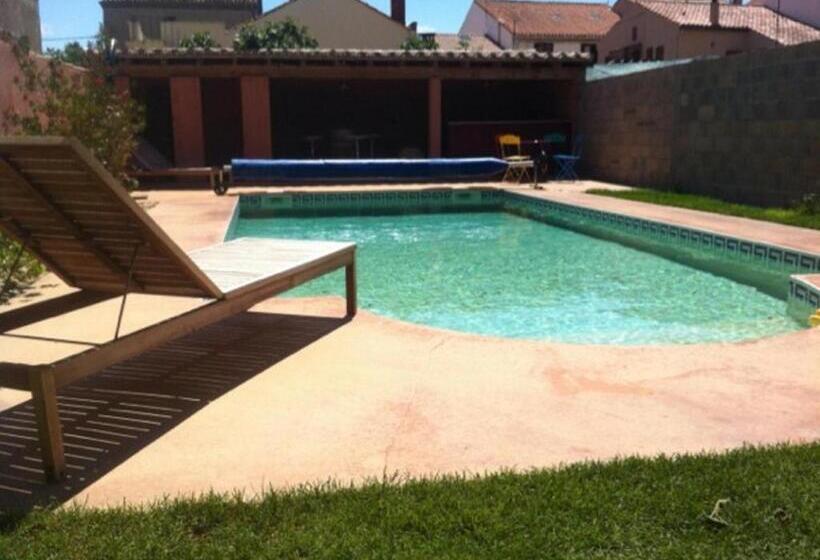 مبيت وإفطار La Cathare