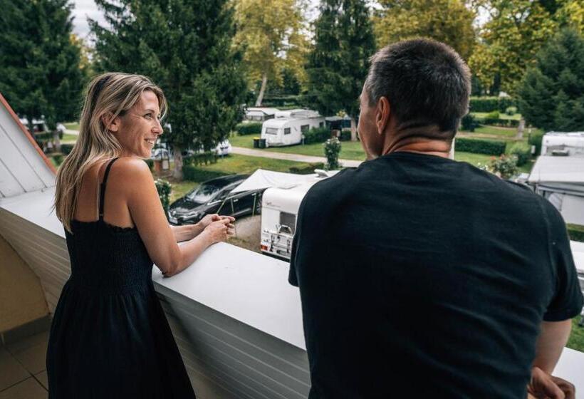 ベッドアンドブレックファースト Lenti Thermal Panzió