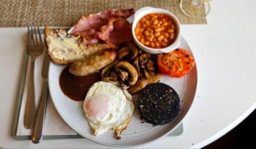 ベッドアンドブレックファースト Old Daltongate House