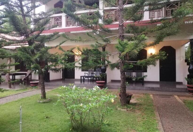 Bed and Breakfast Jungle Nature Villa