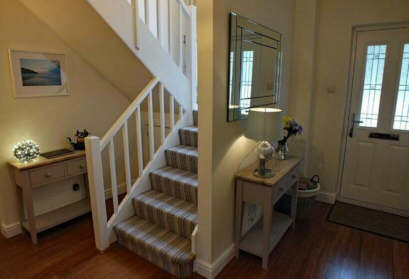 צימר The Old Vicarage