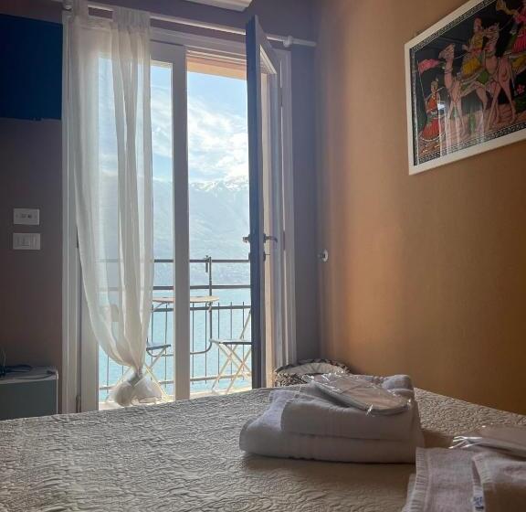 ベッドアンドブレックファースト Villa Castello Only Room