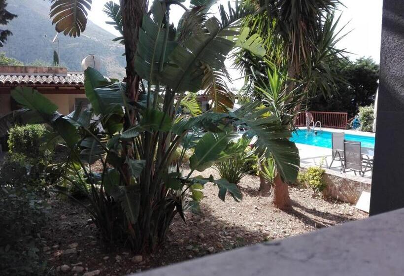 ベッドアンドブレックファースト Villa Giulia Tonnara Di Bonagia