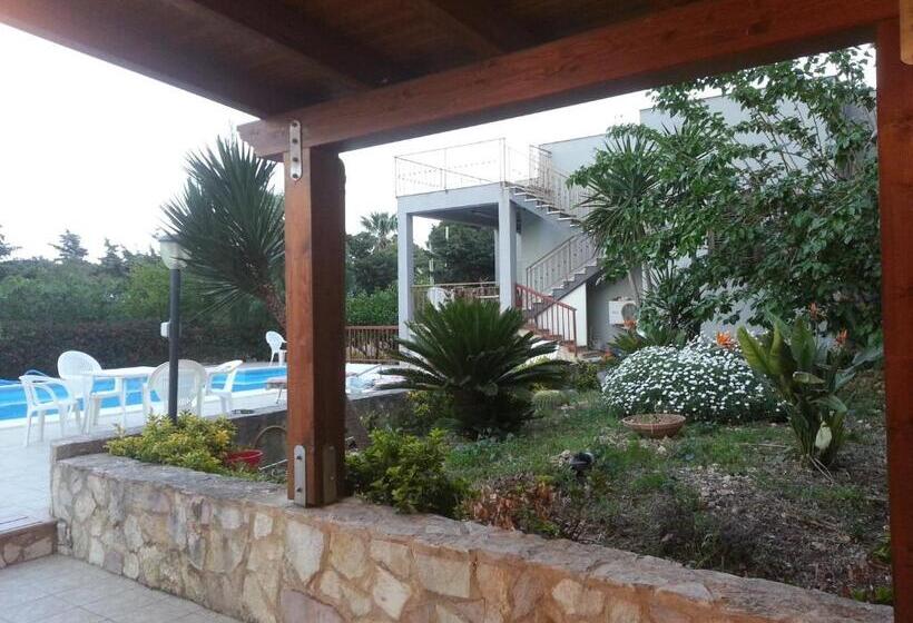 ベッドアンドブレックファースト Villa Giulia Tonnara Di Bonagia