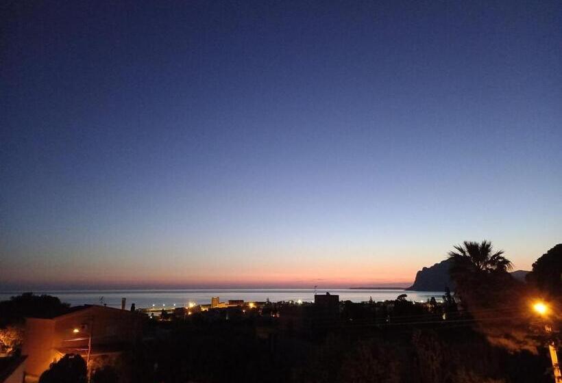 ベッドアンドブレックファースト Villa Giulia Tonnara Di Bonagia