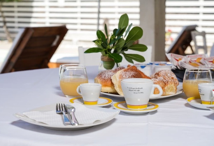 住宿加早餐  Villa Miramare