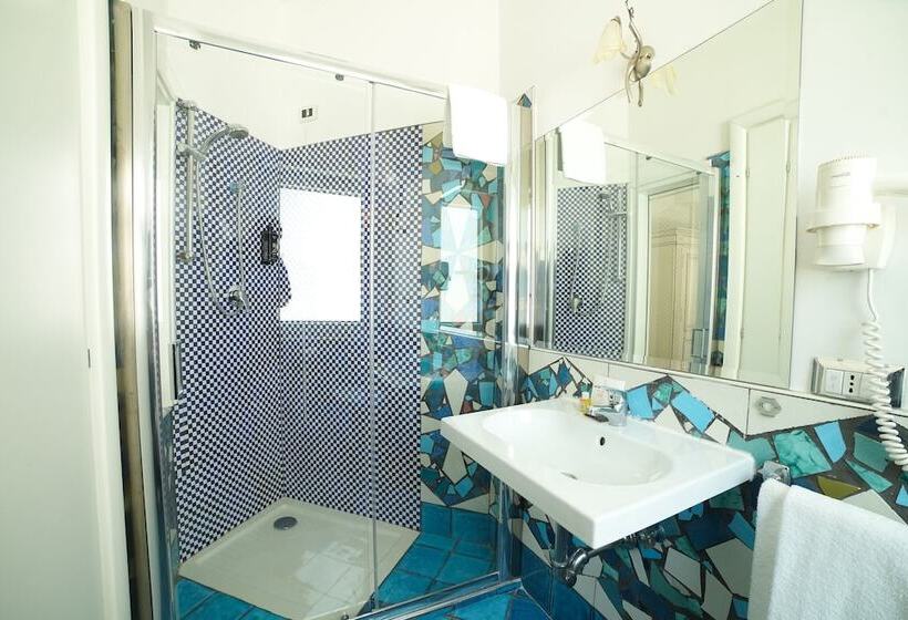 住宿加早餐  Villa Miramare