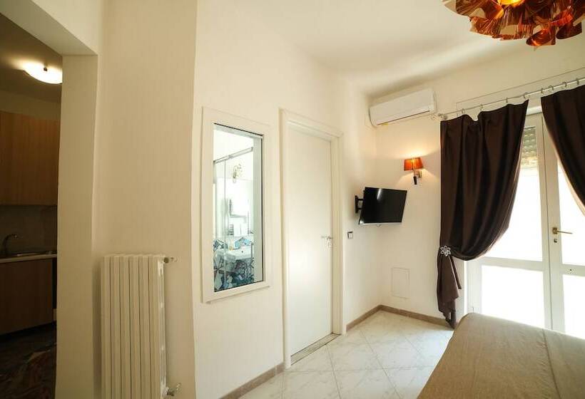 ベッドアンドブレックファースト Villa Miramare