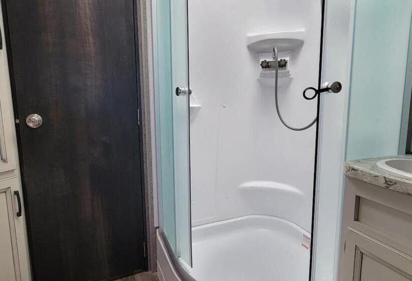 Brand New Rv Bay Front