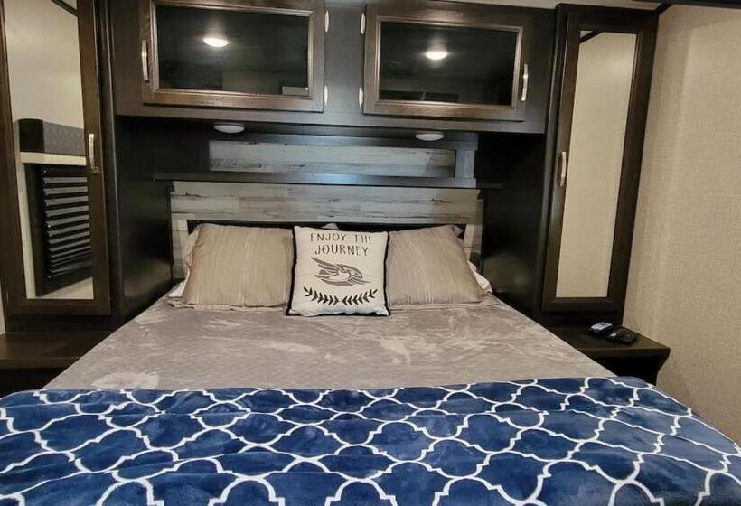 Brand New Rv Bay Front