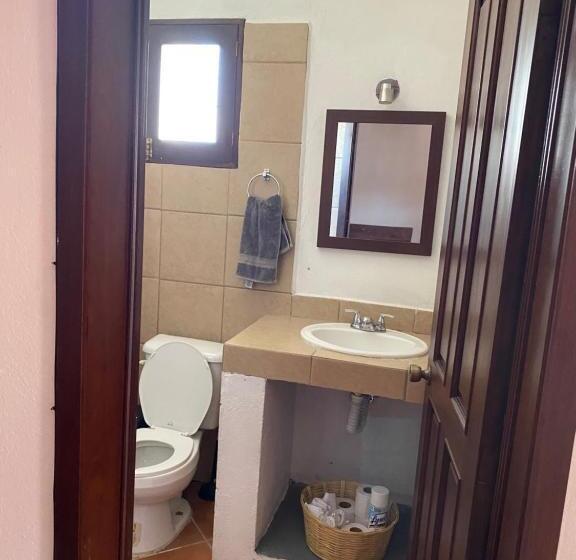 Casa Ceiba/dpto. Entero Cerca Del Centro Histórico