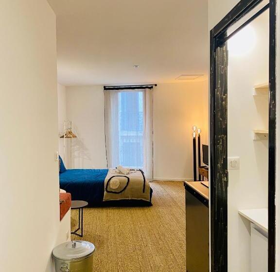 Coquet Studio En Coeur De Ville Avec Wifi Et Clim