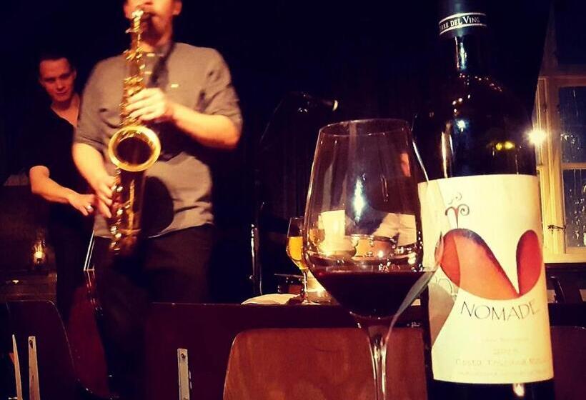 Dimora Storica Nel Cuore Della Toscana