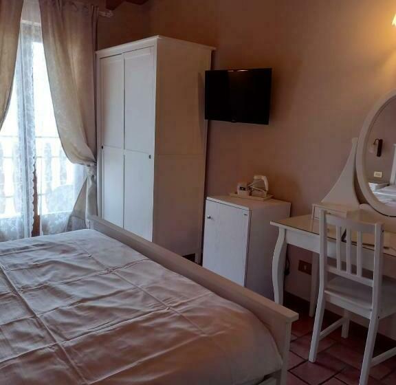 فندق Agriturismo La Zangola