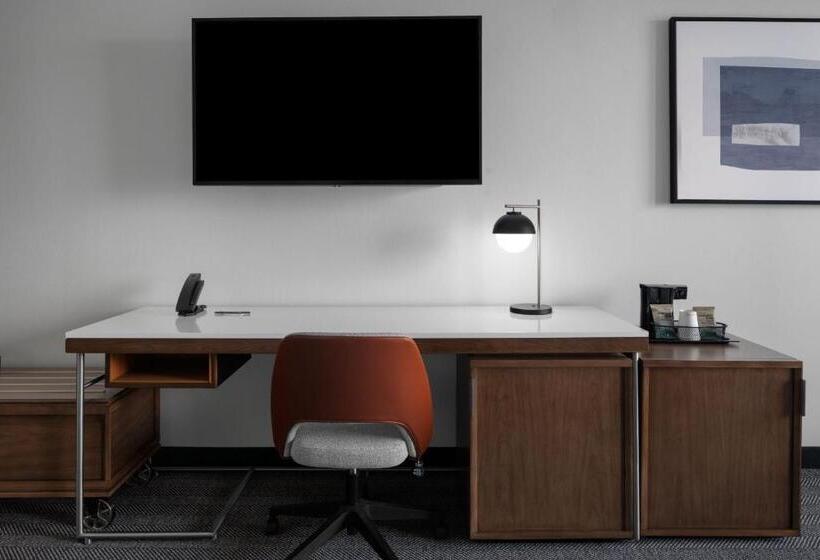 هتل Courtyard By Marriott Myrtle Beach Oceanfront