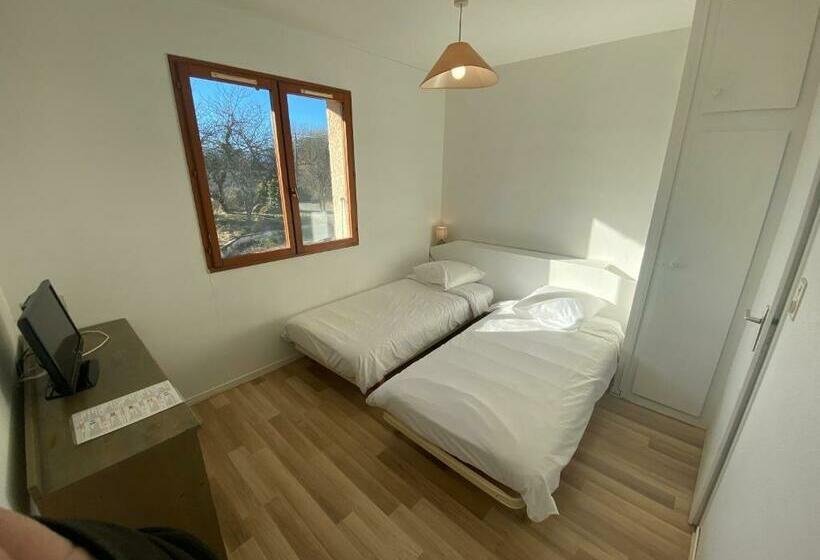 בית מלון כפרי Domaine L Efferves Sens