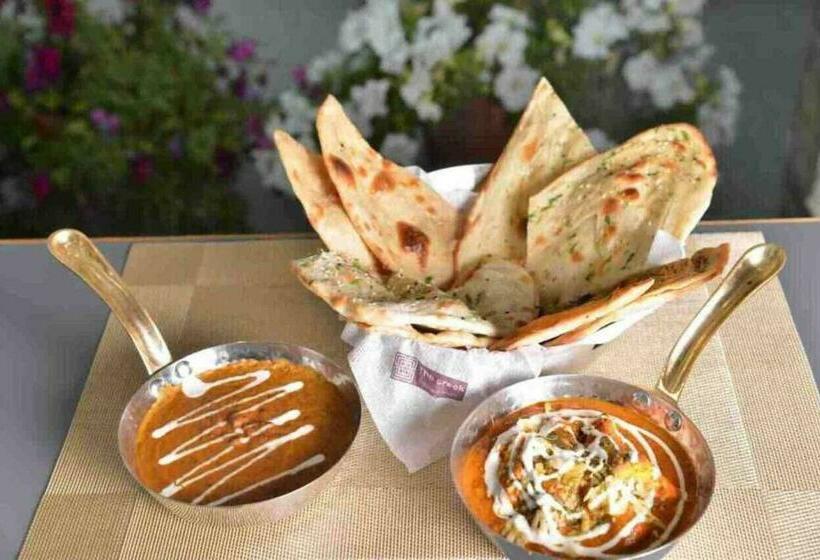 هتل Near Sea Beach Ananya