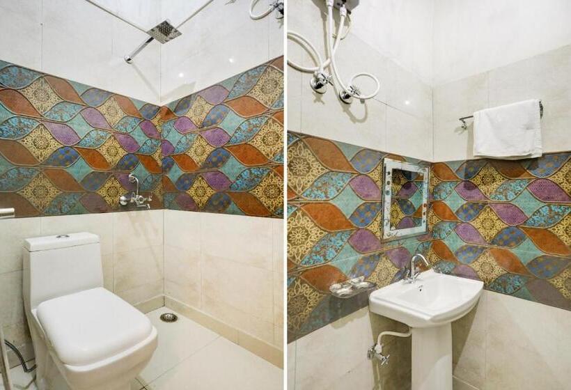 Super Hotel O Haveli Inn