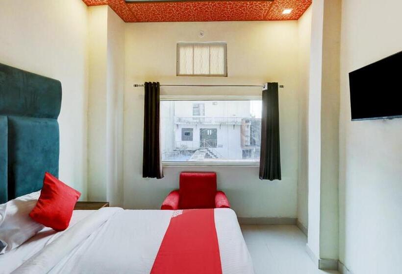 Super Hotel O Haveli Inn