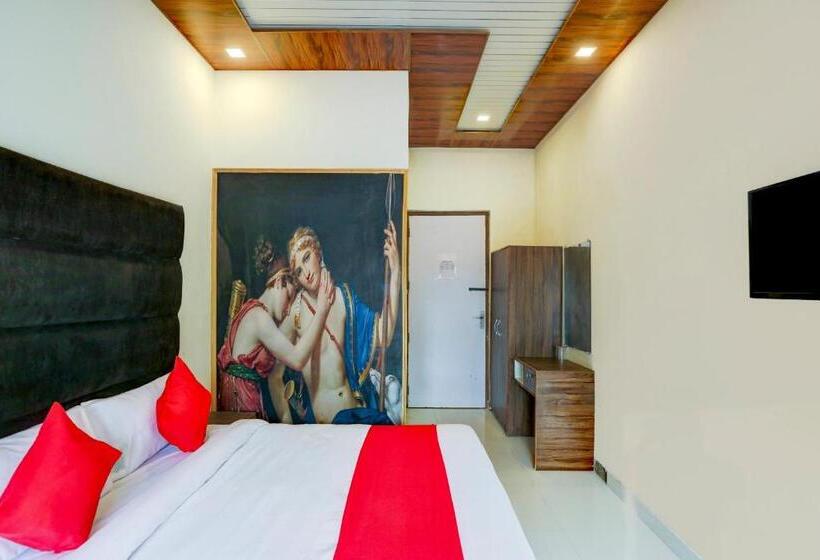 Super Hotel O Haveli Inn