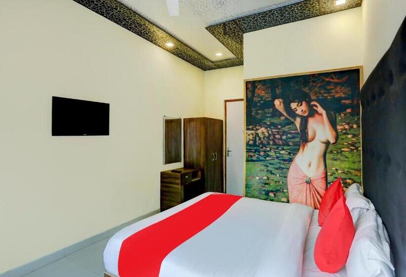 Super Hotel O Haveli Inn