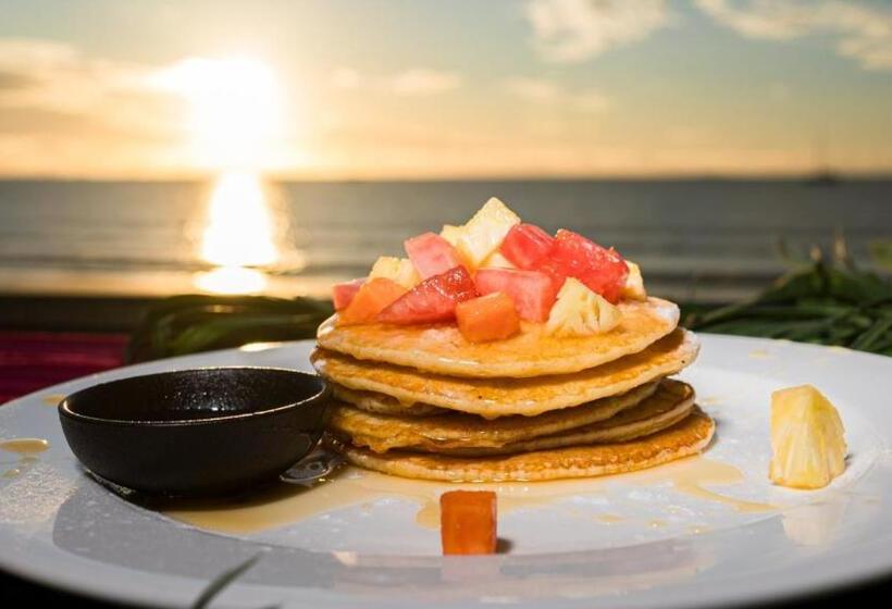 호텔 Sailors Beach Fiji