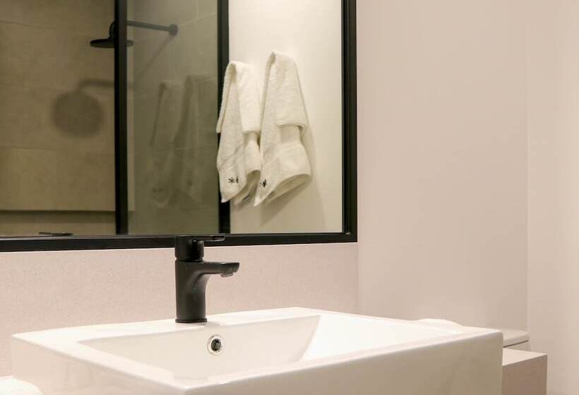 W Sunny 1br In San Isidro