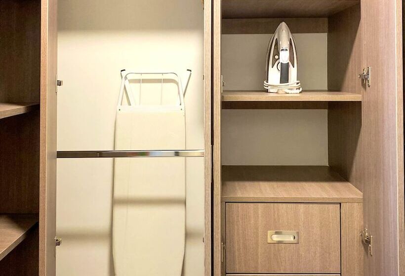 W Sunny 1br In San Isidro