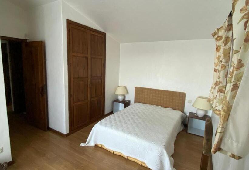 Lovely 6 Bed Cottage In Barcelos   Vila Cova