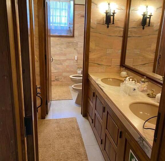 Lovely 6 Bed Cottage In Barcelos   Vila Cova