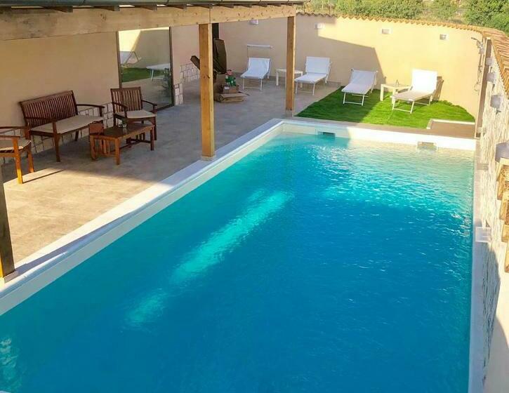 ペンション B&b A Due Passi Dal Sole